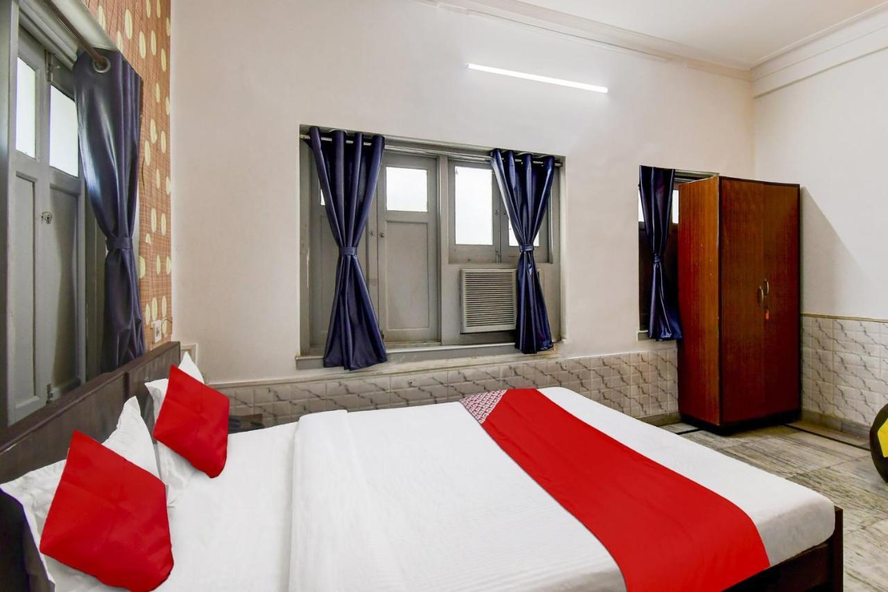 Super Oyo Hotel O Fantasy Stay Vibe Calcuta Exterior foto